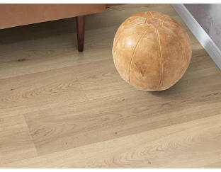 Ламінат EGGER Comfort Large Plank 10/32 Дуб Арітао EPС040