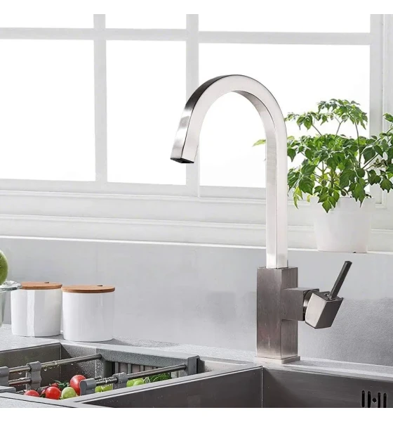 Смеситель кухонный Fabiano FKM 71 Inox