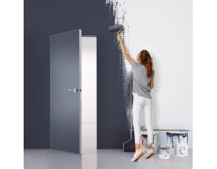Межкомнатная дверь SecretDoors New Standart 40 скрытого монтажа грунтованная с алюм. каркасом (c)